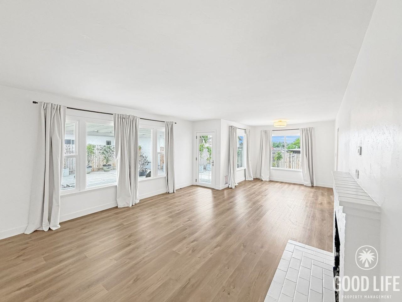 9715 Murray Dr - Photo 4 of 22