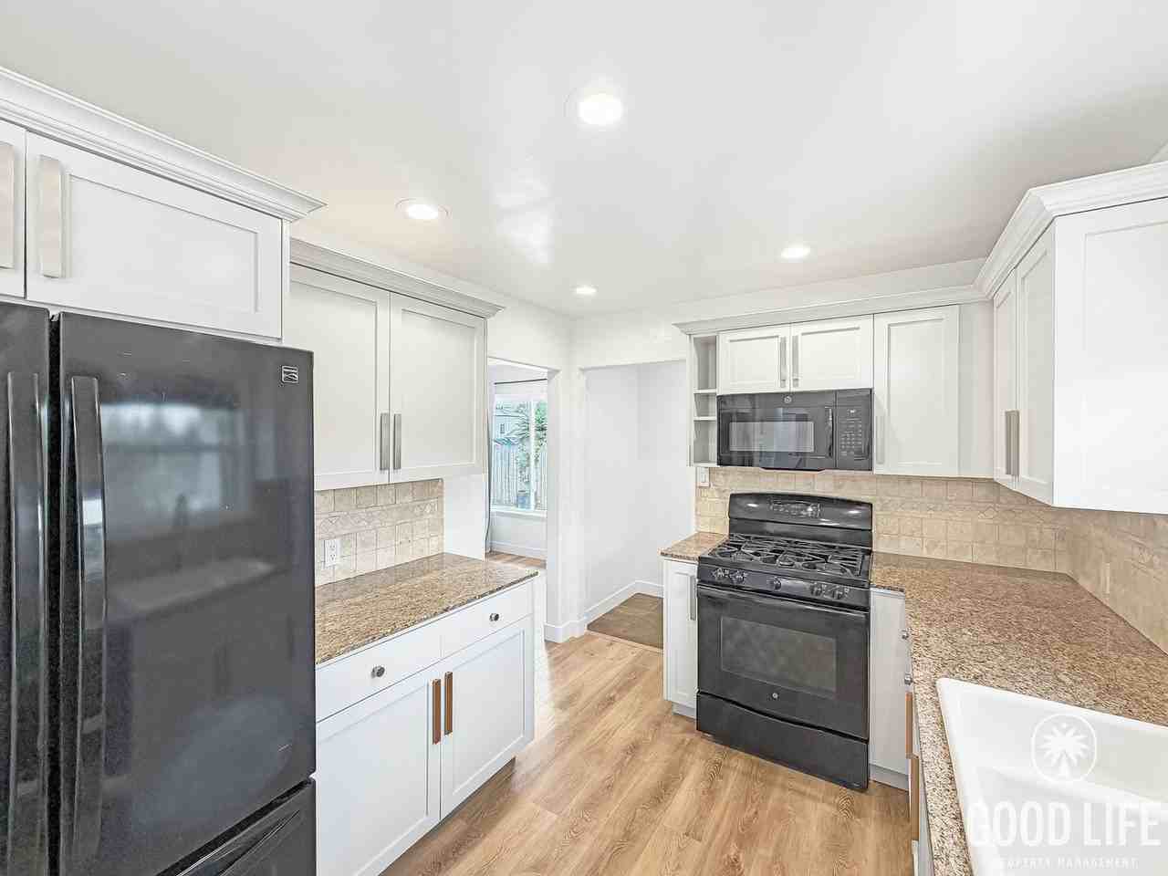 9715 Murray Dr - Photo 7 of 22