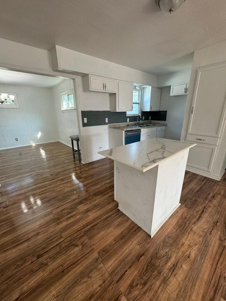 2919 N El Centro Way - Photo 3 of 10