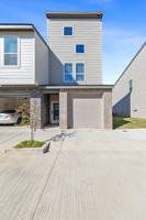 featured image of 500 Highland Oaks Ln