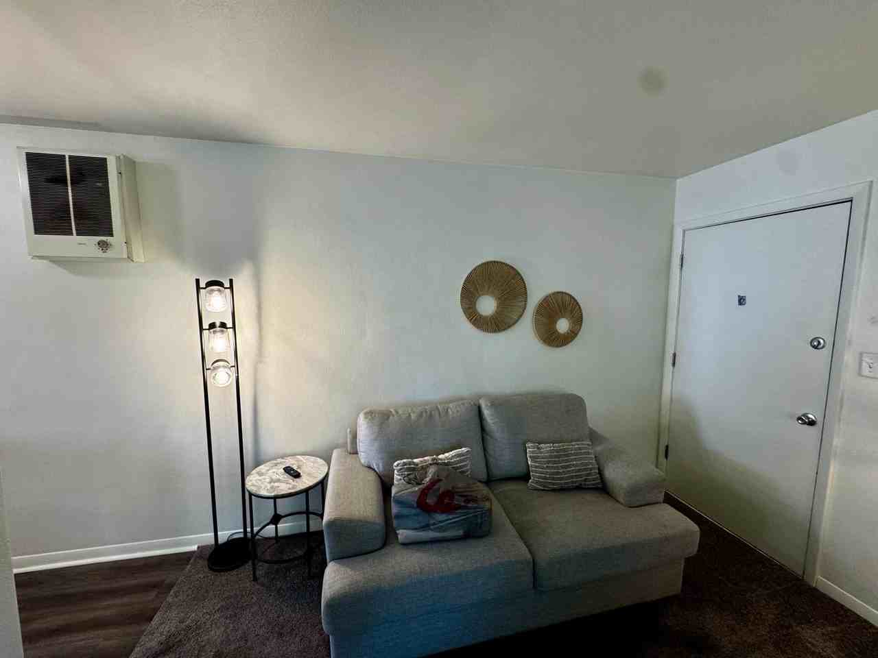 1811 13th Ave #8 - Photo 7 of 13