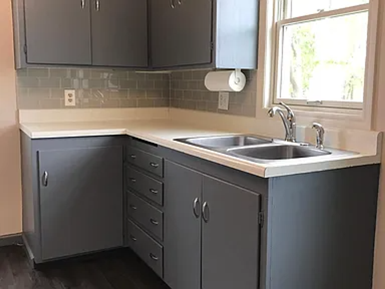 7079 Binney St - Photo 6 of 14