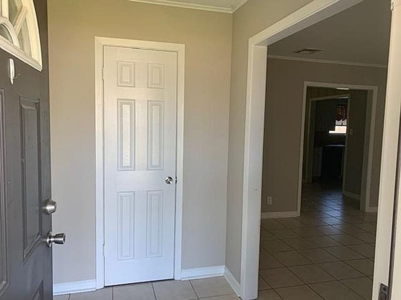 4906 Common St - Photo 2 of 11