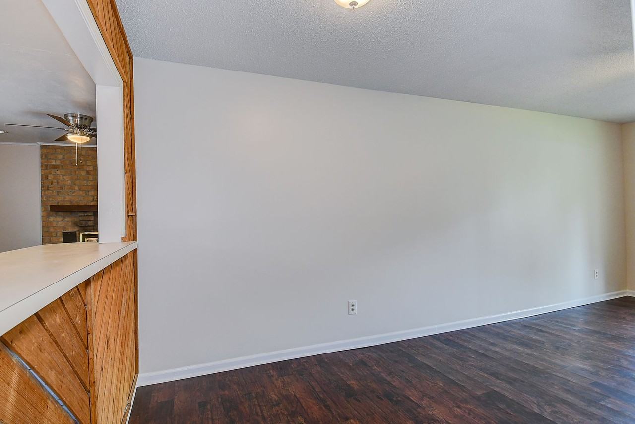 4269 Grove Ct - Photo 7 of 31