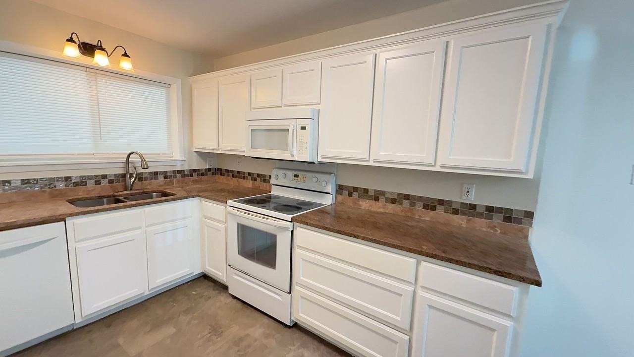 614 N 21st St - Photo 6 of 24