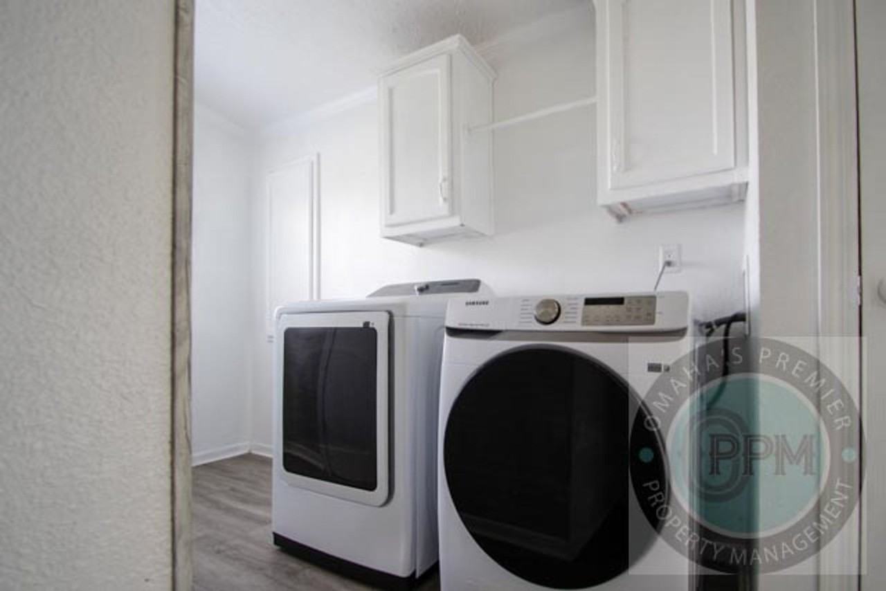 7608 N 29th St - Photo 5 of 27