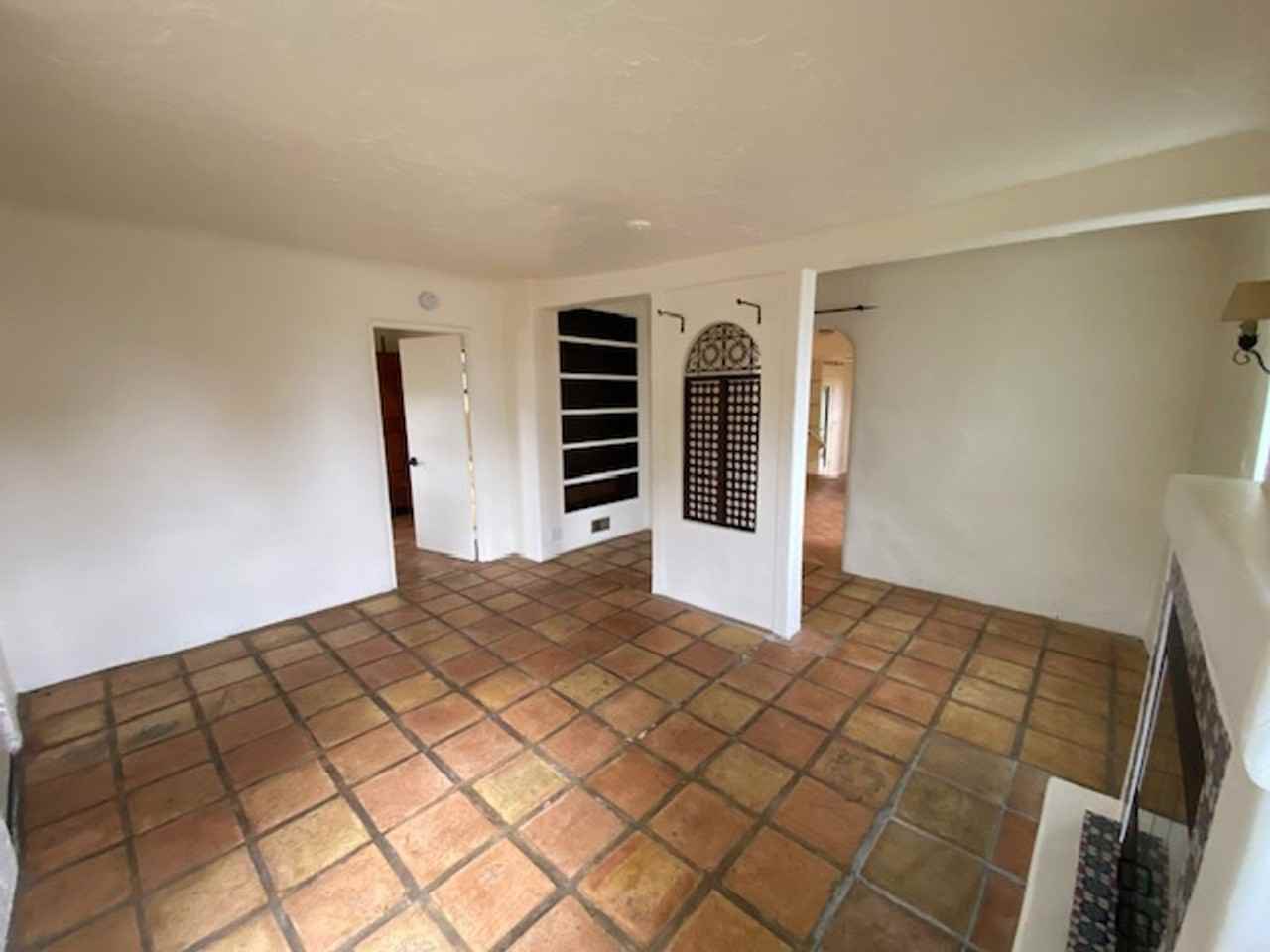 1114 Devisadero St - Photo 6 of 50