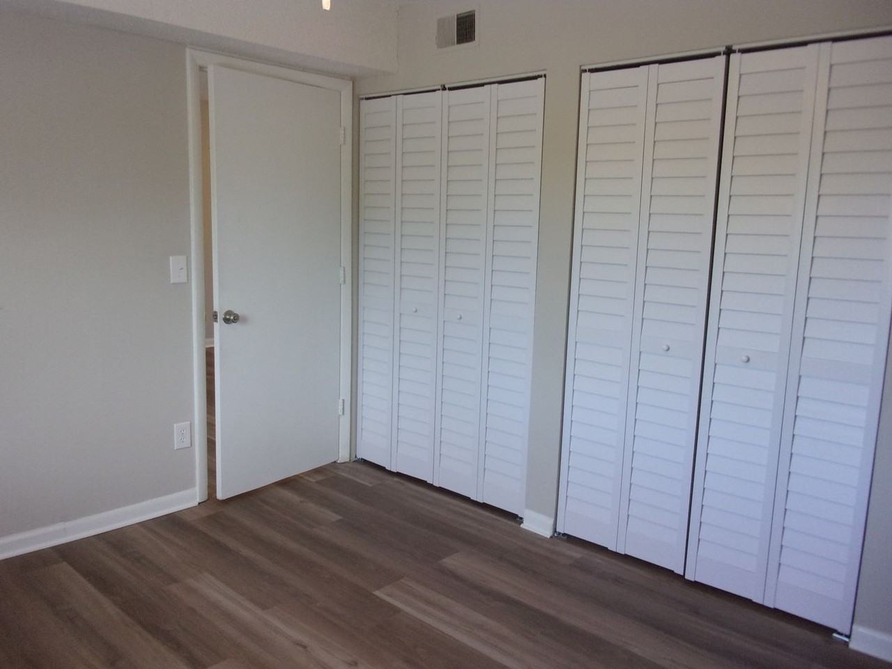 1694 Eagles Pl - Photo 7 of 14