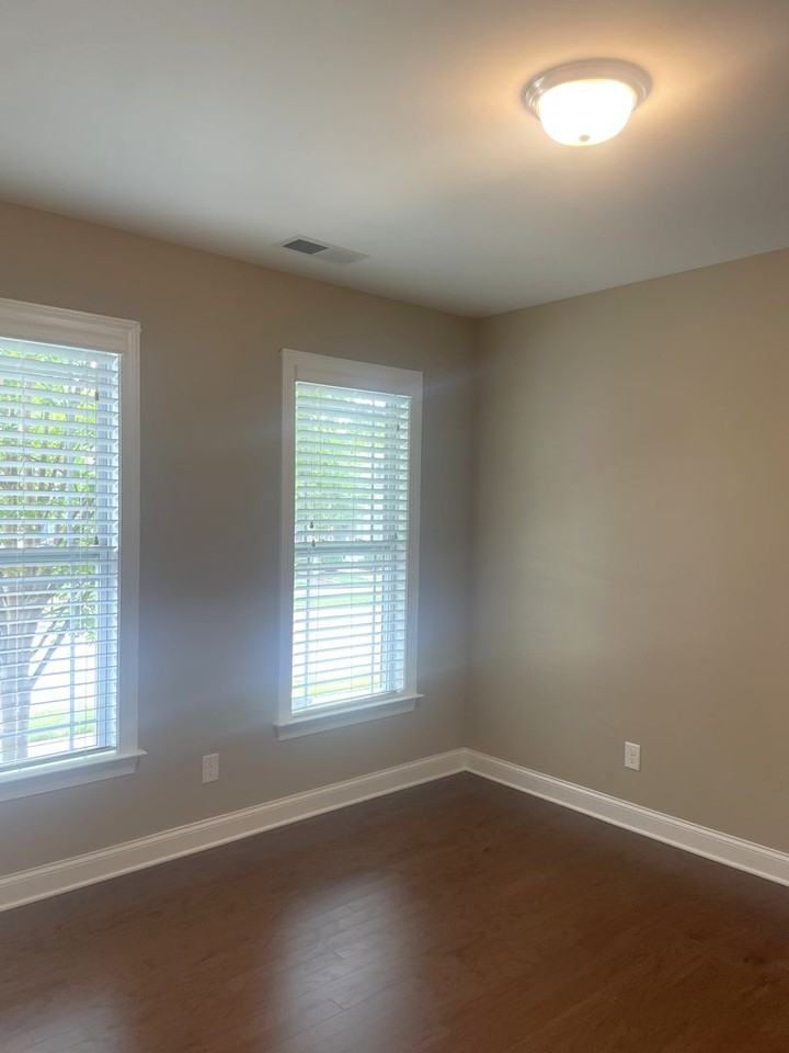 17725 Morehampton Ave - Photo 5 of 41