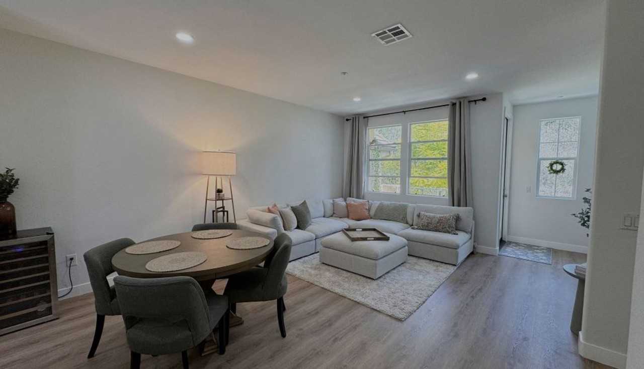 1647 Sweet Gum Pl - Photo 6 of 27