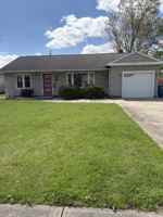 featured image of 7048 Oakwood Rd