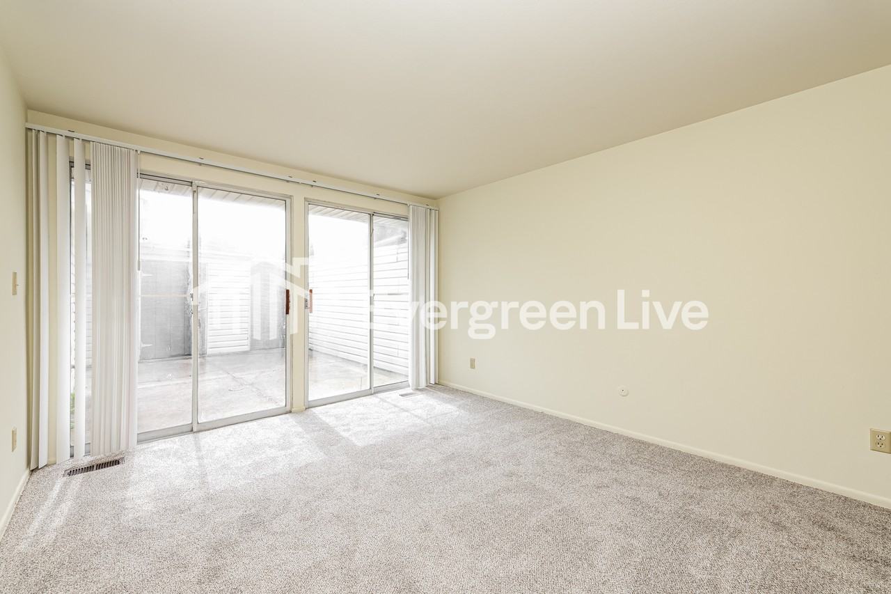 5664 Troy Villa Blvd - Photo 7 of 15