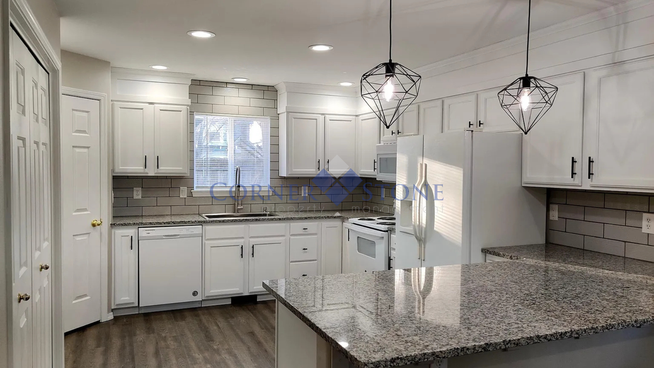 1203 S Michigan Ave - Photo 3 of 16