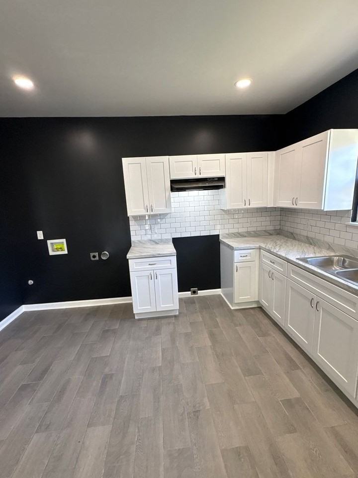 1088 Kney St - Photo 2 of 12