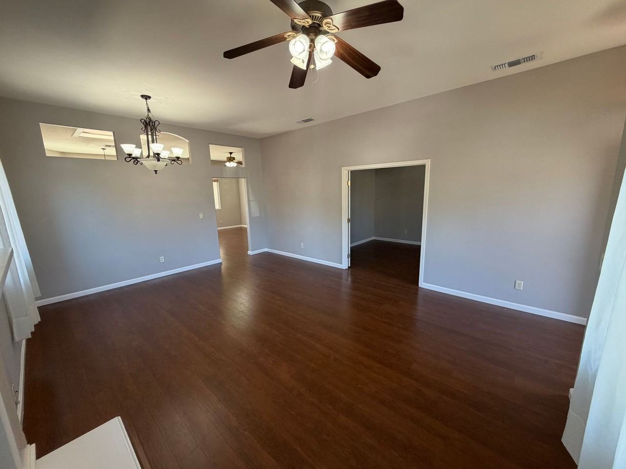 9680 Harvest View Way - Photo 5 of 31