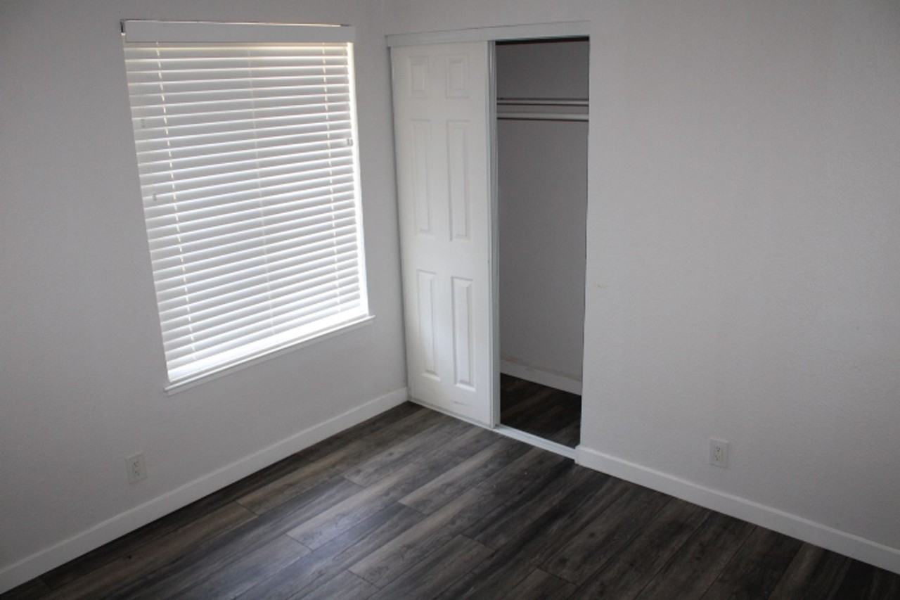 130 Aster Ct - Photo 4 of 29