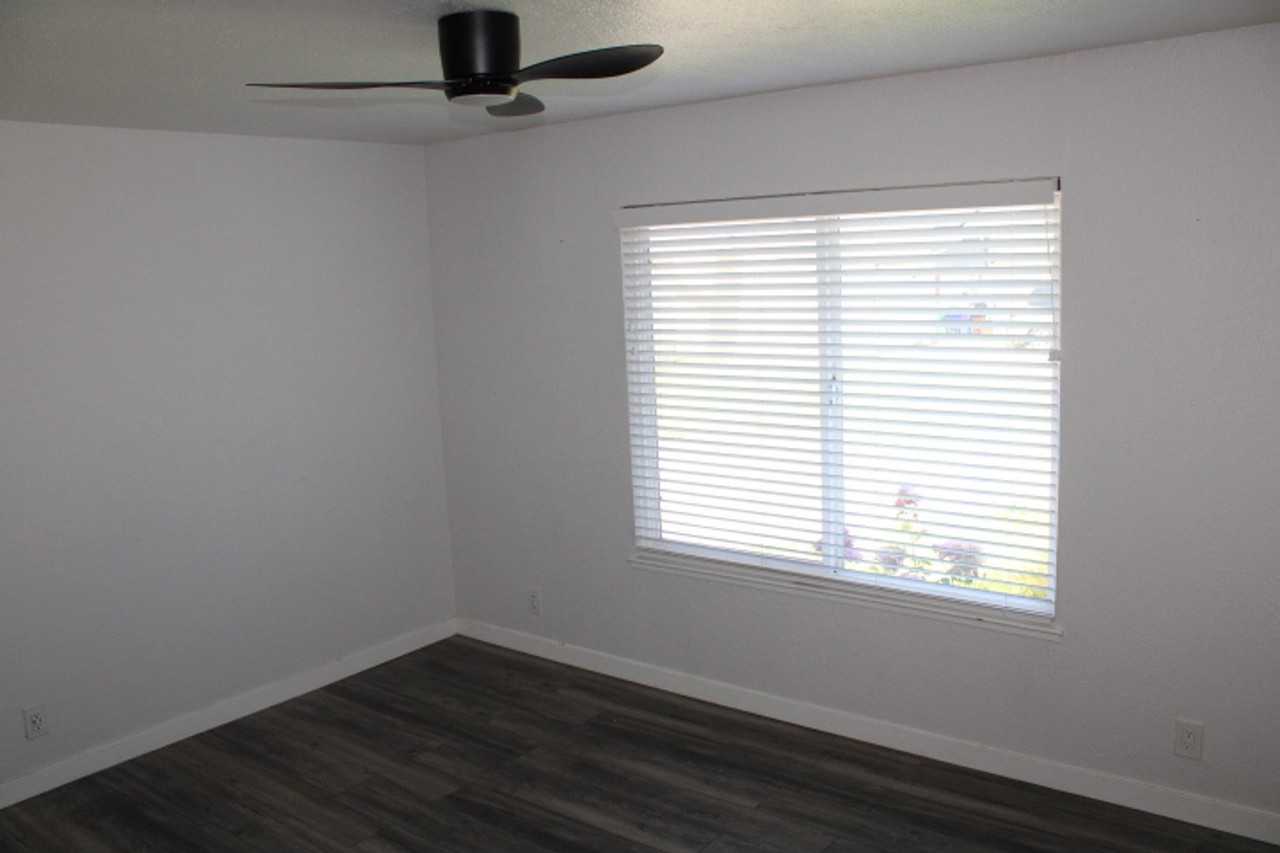 130 Aster Ct - Photo 6 of 29
