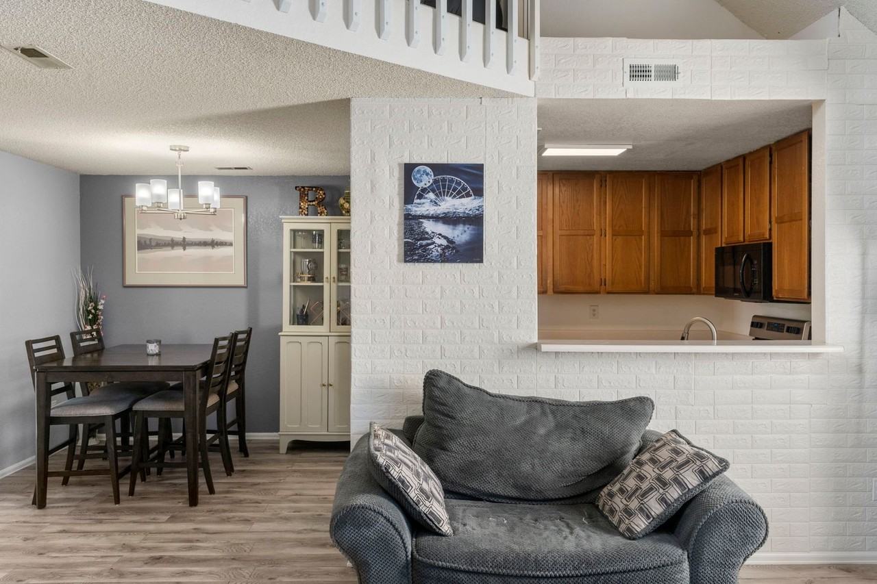 12535 E Tennessee Cir #F - Photo 5 of 22