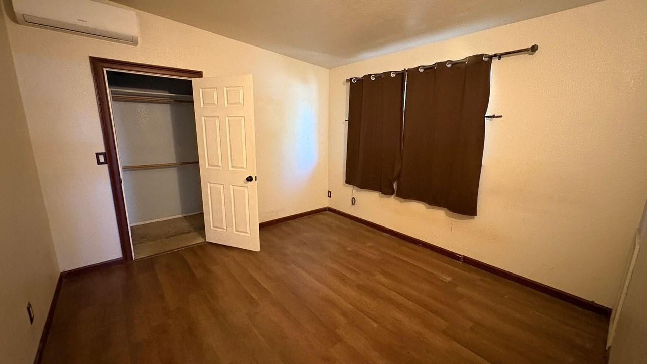 13207 Franceska Rd - Photo 7 of 19