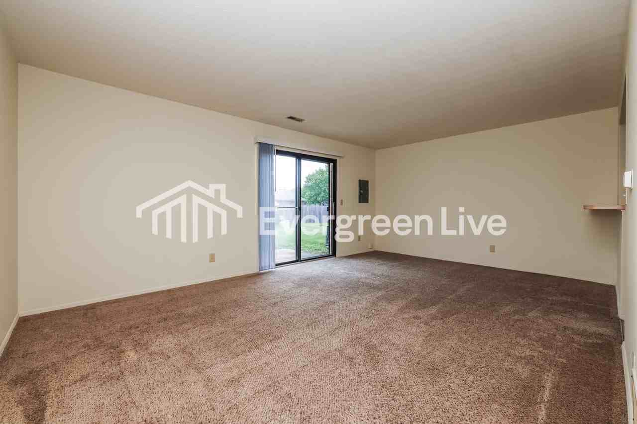 6339 Nightwind Ct - Photo 3 of 15