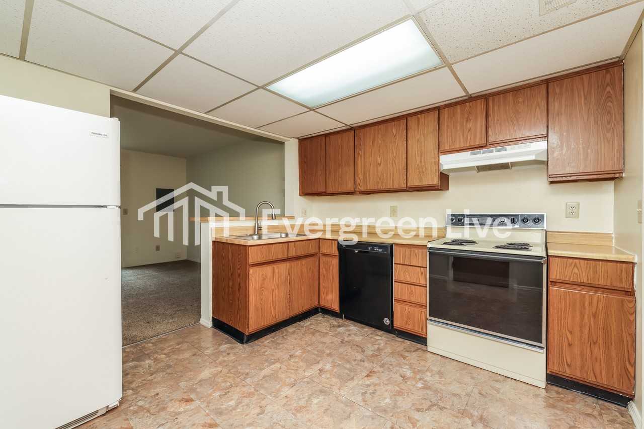 6339 Nightwind Ct - Photo 6 of 15