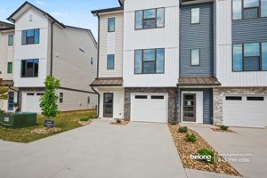 featured image of 19 Pikewood Ln #602-7