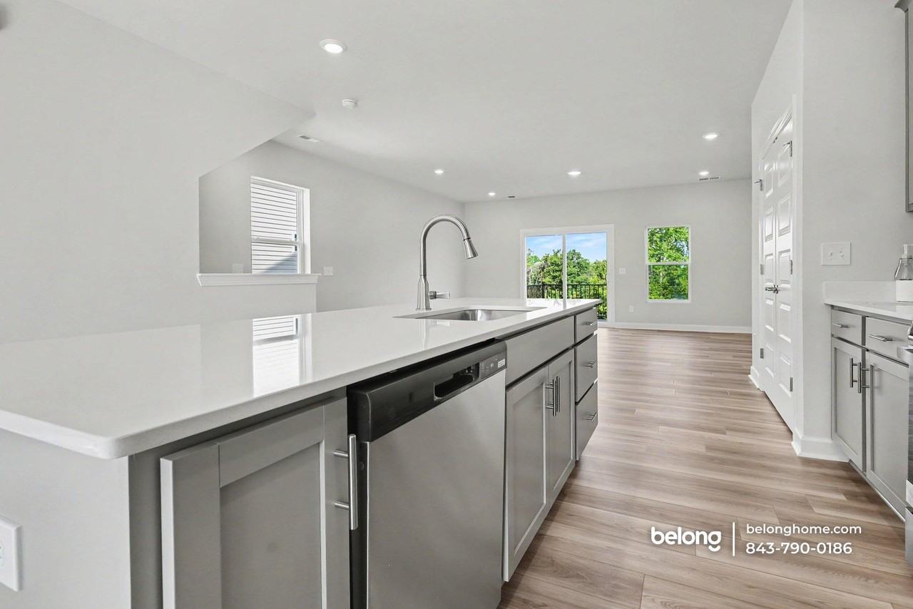 19 Pikewood Ln #602-7 - Photo 5 of 20