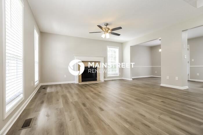 104 Creekside Cir - Photo 7 of 29