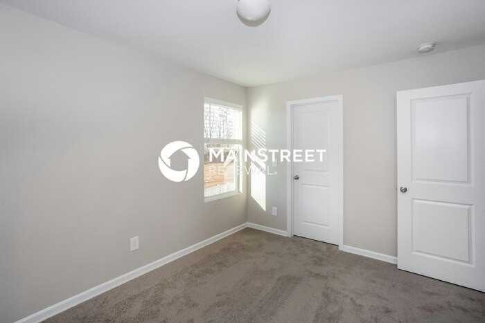 13026 Hill Pine Rd - Photo 5 of 15