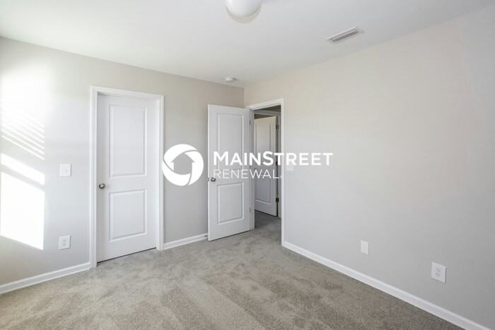 13026 Hill Pine Rd - Photo 6 of 15