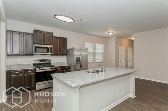 611 Sunflower Dr - Photo 4 of 19