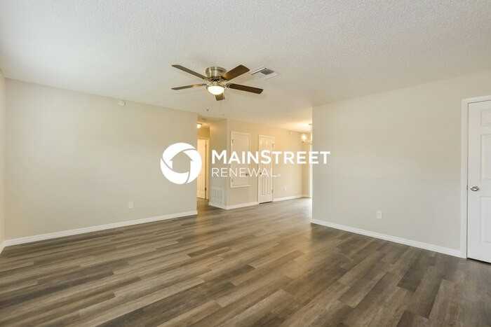 1123 Wycliffe St - Photo 3 of 16