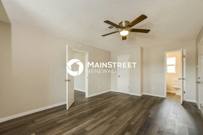 1123 Wycliffe St - Photo 7 of 16