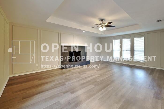 2709 Deep Valley Trl - Photo 4 of 20