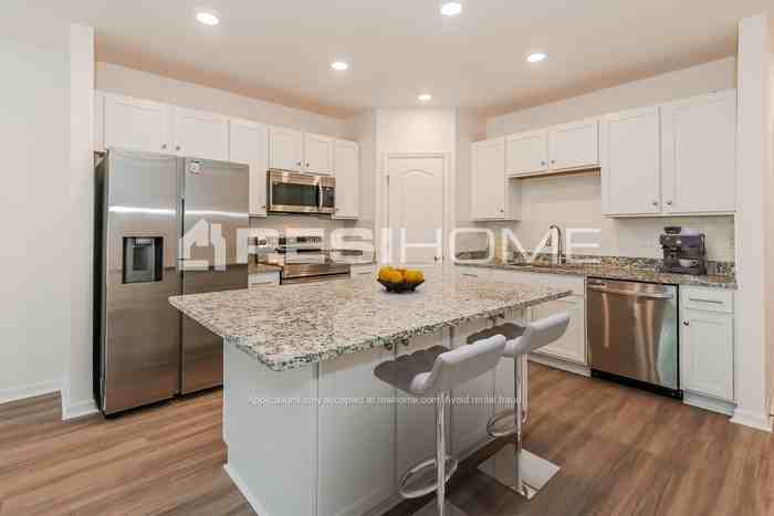 4139 Deer Trace Ln - Photo 2 of 24