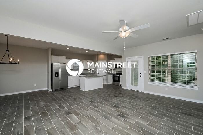 5351 Nancy Seward Dr - Photo 3 of 17