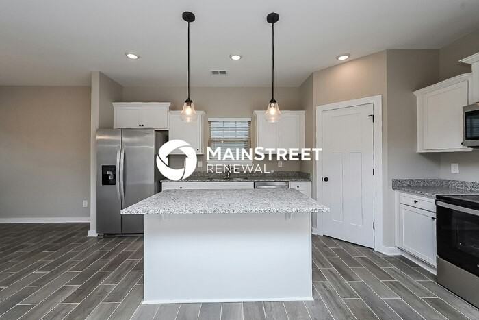 5351 Nancy Seward Dr - Photo 5 of 17
