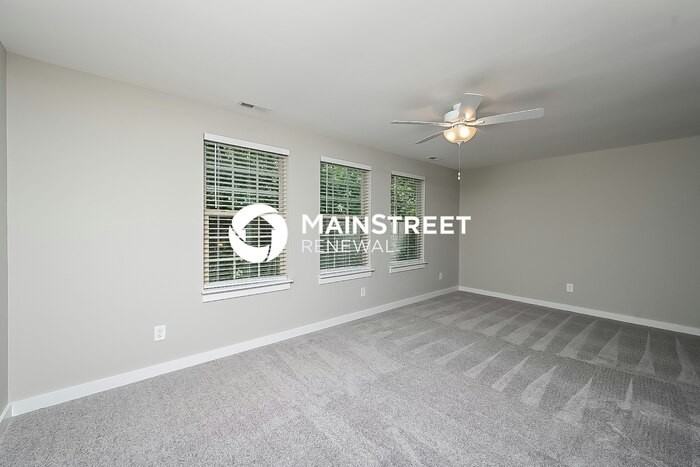 5351 Nancy Seward Dr - Photo 7 of 17