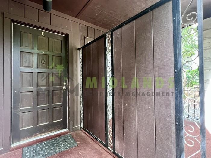 2505 Blossom St #C - Photo 3 of 36