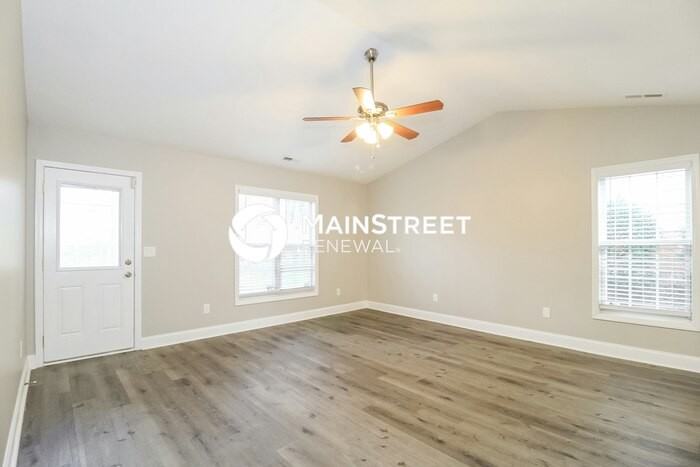 110 Jefferson Forest Ct - Photo 3 of 16