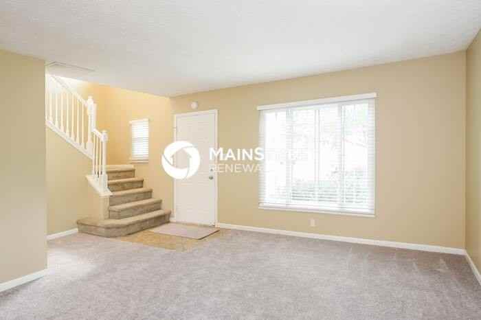 5517 Snowberry Ct - Photo 5 of 17