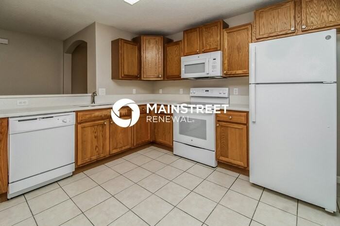 1353 Clarcona Rd - Photo 7 of 16