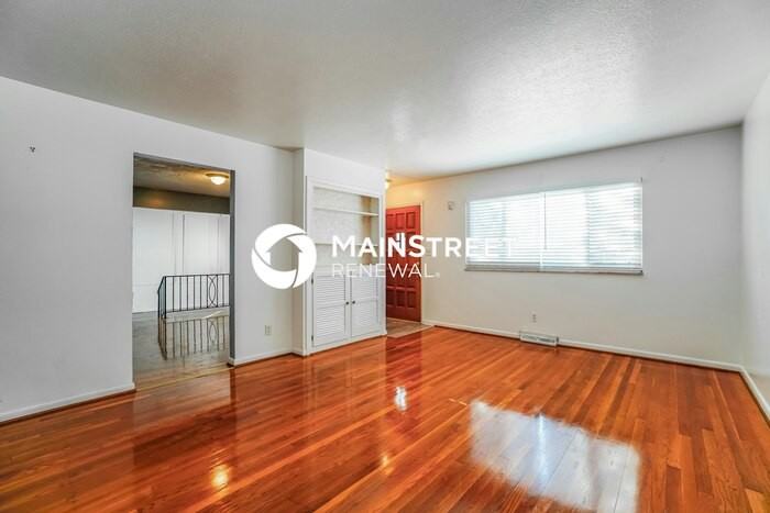 1350 Firwood Dr - Photo 4 of 17
