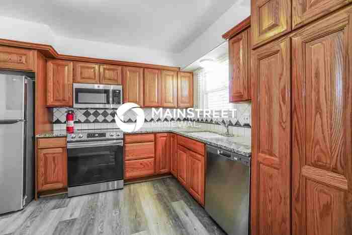 1350 Firwood Dr - Photo 6 of 17
