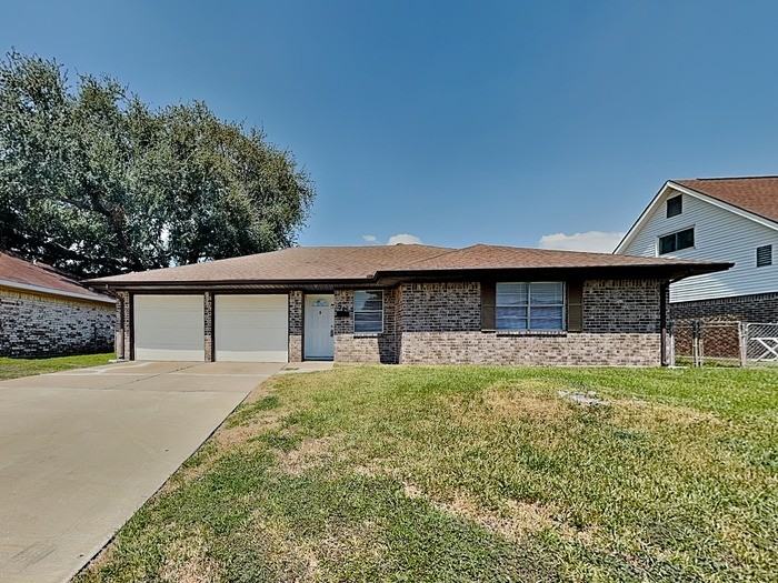 722 E Brown Ln - Photo 2 of 22