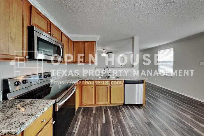 733 Tuscany Trl - Photo 6 of 20