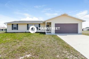721 Nw Douglas Cir - Photo 1 of 1