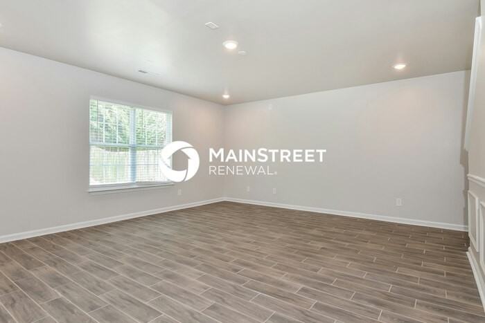 4902 Mystic Oak Dr - Photo 3 of 17