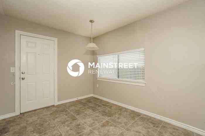 12423 Cannonade St - Photo 6 of 16