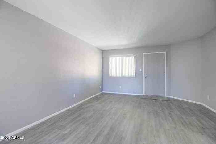 2220 W Dora St #214 - Photo 2 of 21